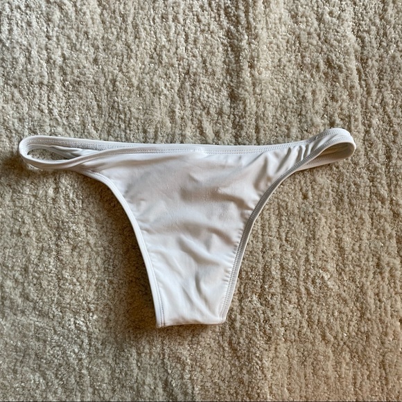 Bikini Bottom White - Picture 3 of 3